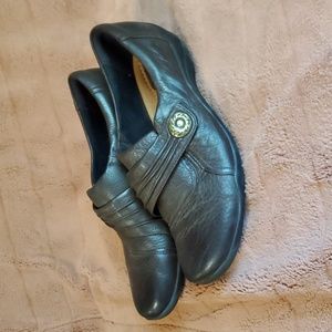 Clark's Artisan Kessa Alcove Leather Slip-Ons